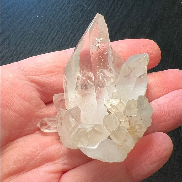 Lot of 7 Clear Quartz Crystal Cluster Tower Healing Pieces - Picture 4 of 13